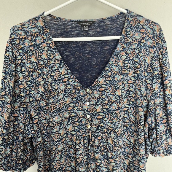 Lucky Brand Floral Button Peplum Top - Picture 4 of 6
